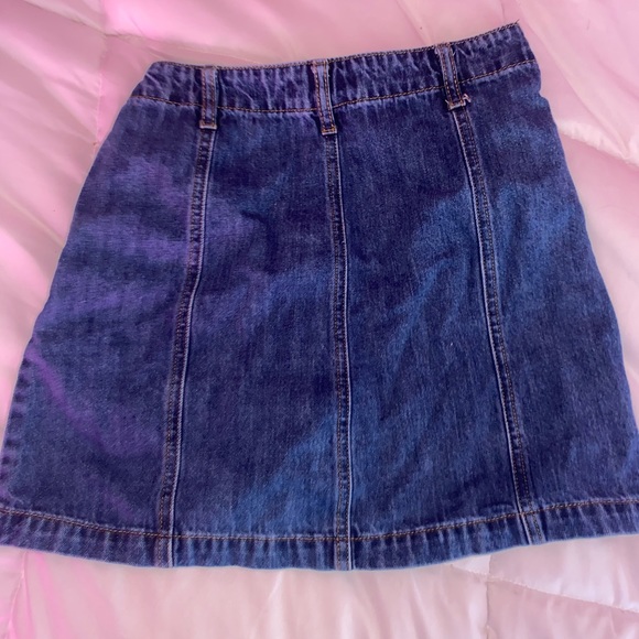 Cute Denim Skirt with pockets - Picture 3 of 3